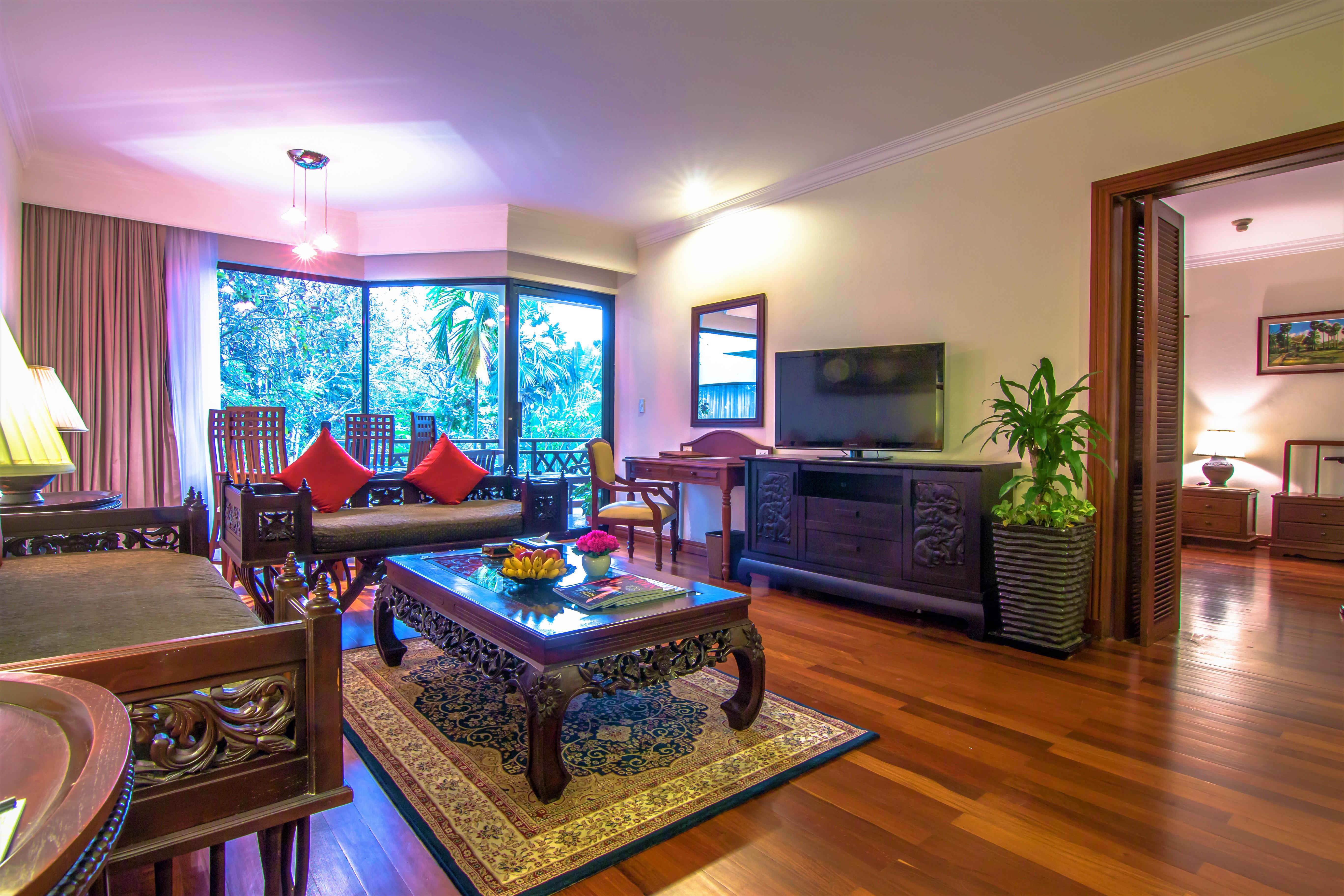 Angkor Palace & Siem Reap